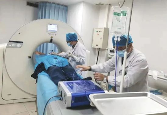 高危肺结节试试微波消融，微创精准消除隐患减少损伤促进更快恢复！